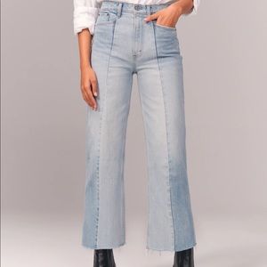 Ultra High Rise Cropped Wide Leg Jean
